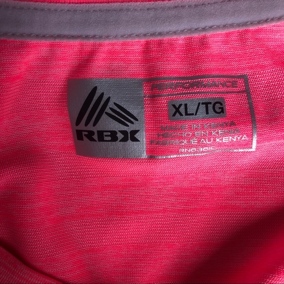 Pink activewear leggings and top set. - Picture 3 of 4